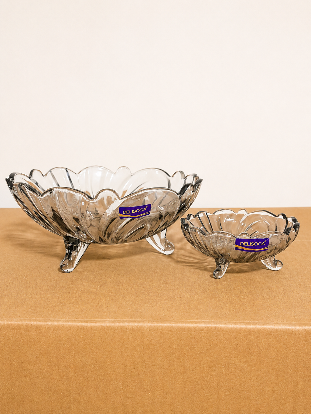 Delisoga 7 Pcs Glass Fruit Bowl Set with Stand – Smoke Grey Glass Serving Set